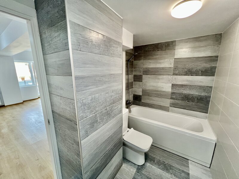 Unirii, 13 Septembrie, JW Marriott, 4 camere, locuinta sau birou, bloc 2022